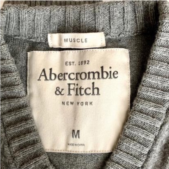 New without tags, A&F sweater. - Picture 3 of 5